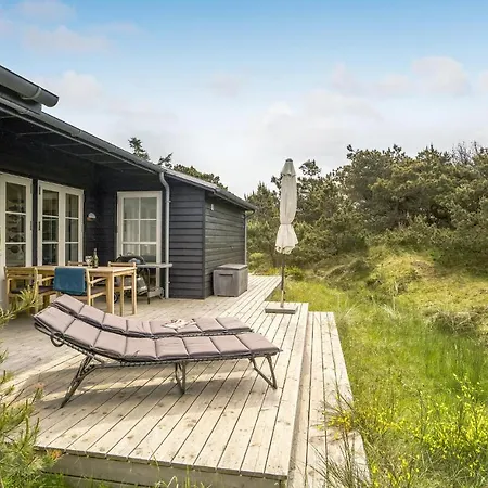 Casa vacanze Three-bedroom In *